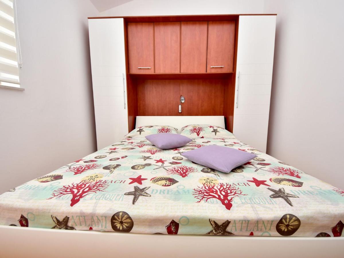 Cozy Holiday Home In Krusevo With Garden Dış mekan fotoğraf